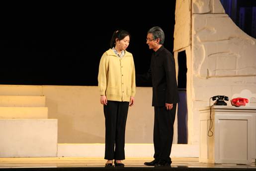 Macintosh HD:Users:apple:Desktop:大地之光:大地之光剧照:被需要是一种幸福:IMG_2047.jpg