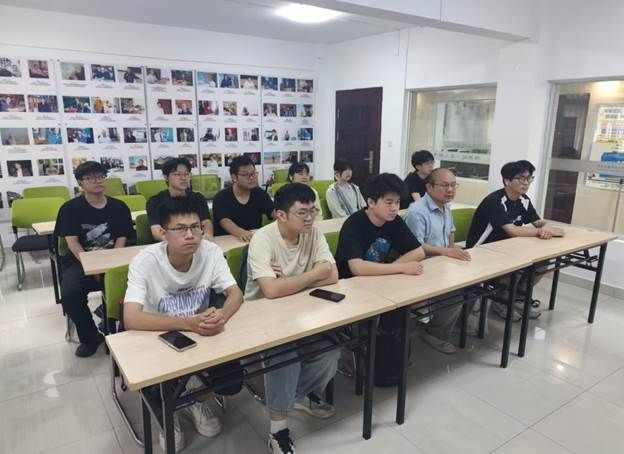 首段合照3