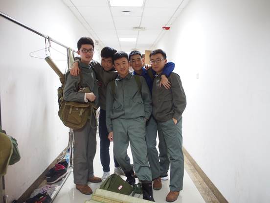 Macintosh HD:Users:apple:Desktop:大地之光:大地之光剧照:后台:P4260029.jpg