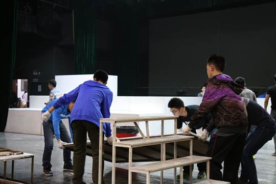 Macintosh HD:Users:apple:Desktop:大地之光剧照:后台:IMG_5502.jpg