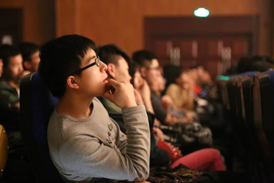 Macintosh HD:Users:apple:Desktop:大地之光剧照:观众:IMG_5266.jpg