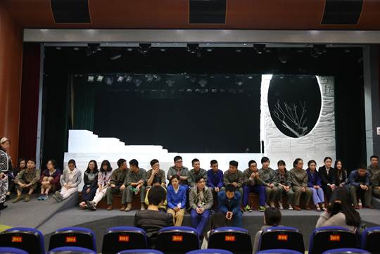 Macintosh HD:Users:apple:Desktop:大地之光剧照:后台:IMG_5453.jpg