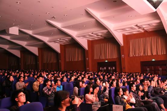 Macintosh HD:Users:apple:Desktop:大地之光:大地之光剧照:观众:IMG_5414.jpg