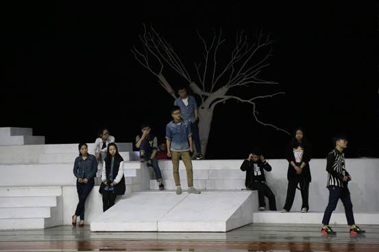 Macintosh HD:Users:apple:Desktop:大地之光:大地之光剧照:后台:IMG_5813.jpg