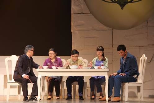 Macintosh HD:Users:apple:Desktop:大地之光:大地之光剧照:理工男得爱情:IMG_1059.jpg